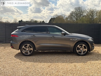 Used Jaguar F-Pace 2019 for sale - 78002059: Photo