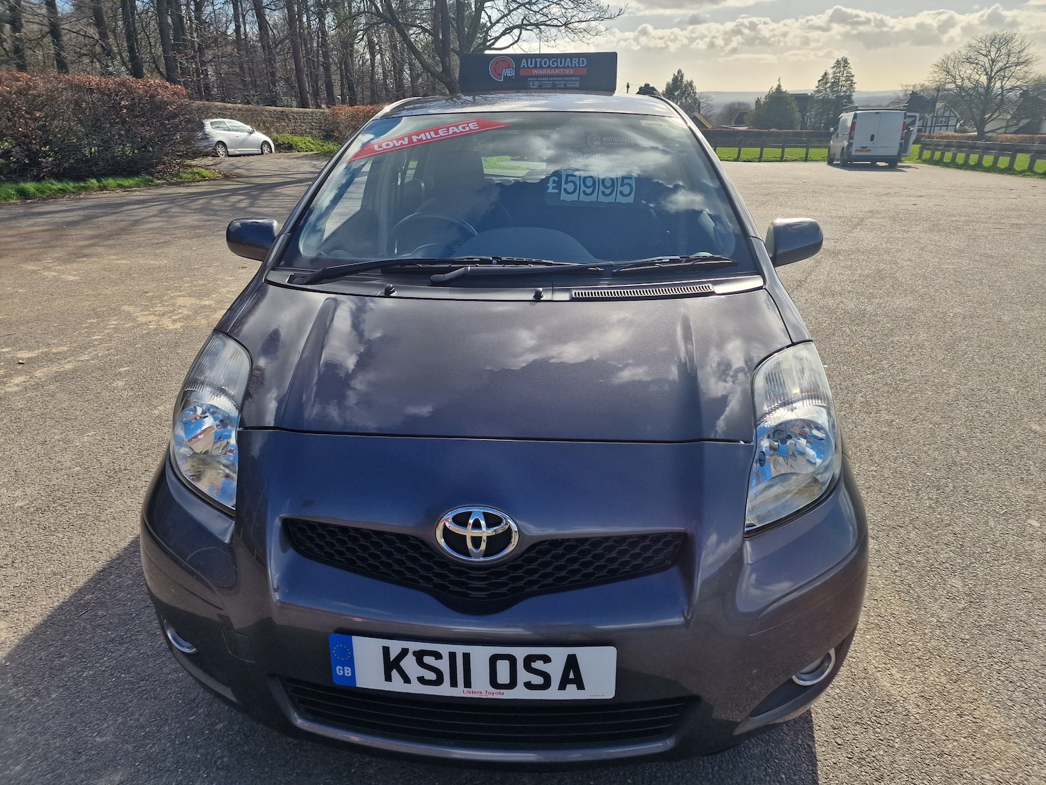 Used Toyota Yaris 2011 for sale - 77950513: Photo 1