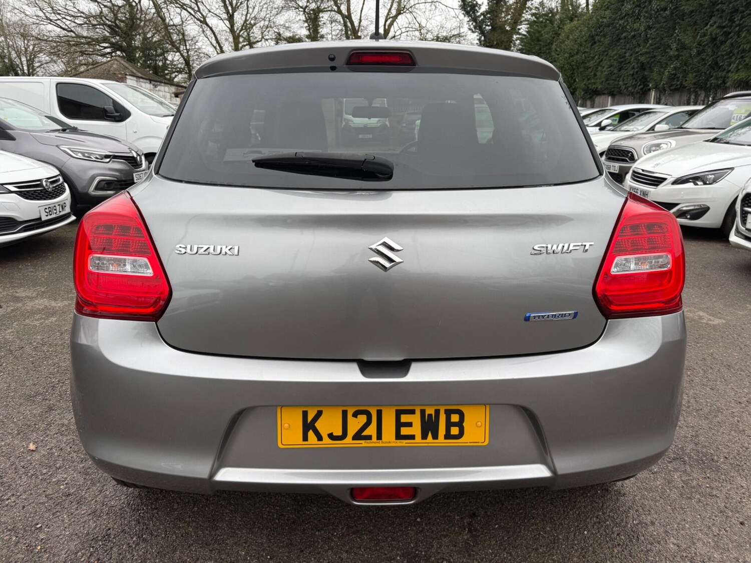 Used Suzuki Swift 2021 for sale - 77950529: Photo 10