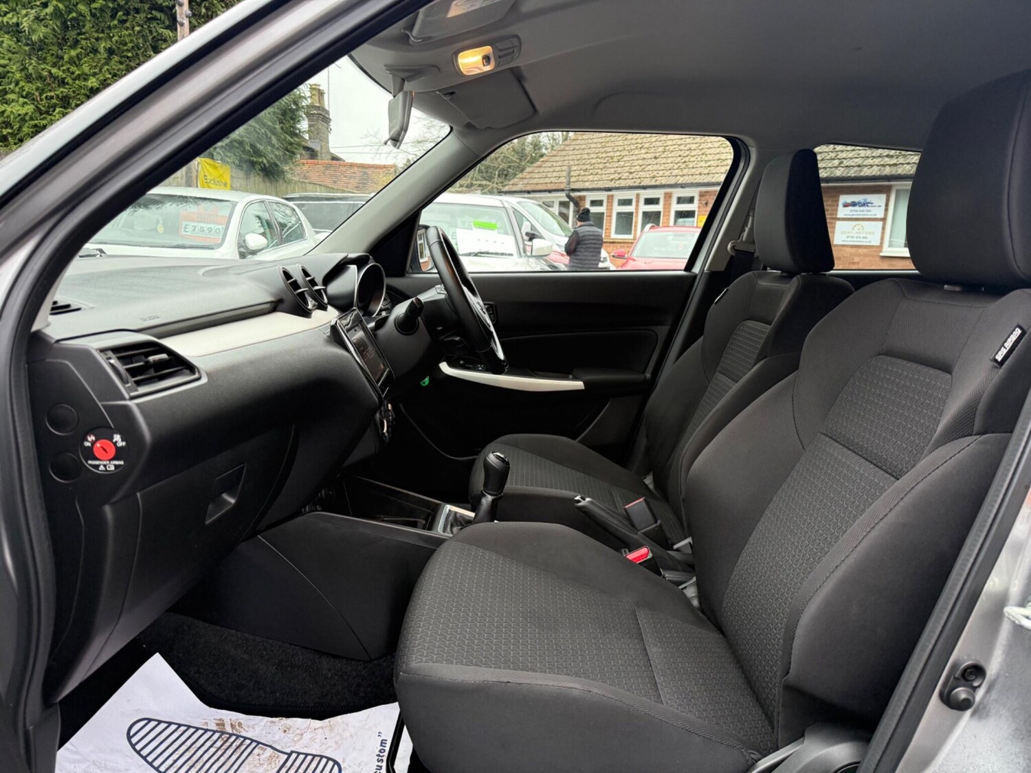 Used Suzuki Swift 2021 for sale - 77950529: Photo 18