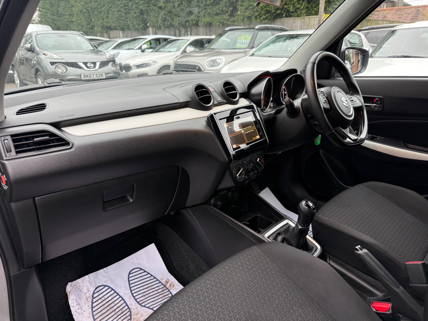 Used Suzuki Swift 2021 for sale - 77950529: Photo 3