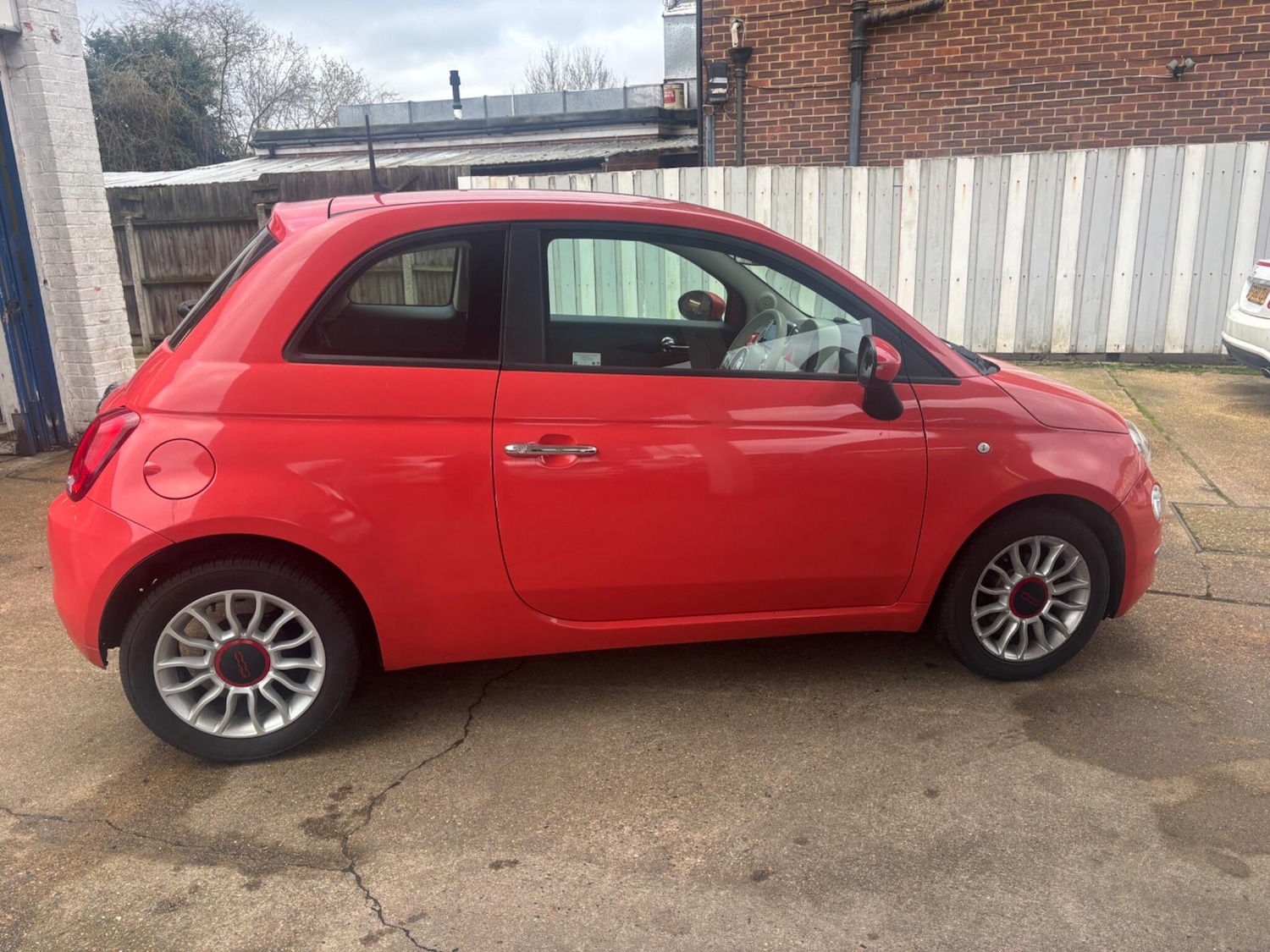 Used Fiat 500 2017 for sale - 77966318: Photo 3