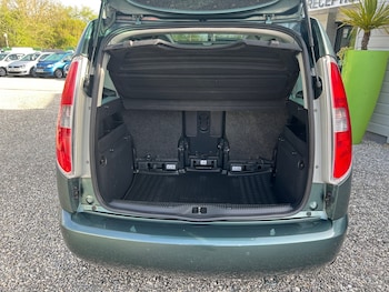 Used Skoda Roomster 2012 for sale - 77980208: Photo