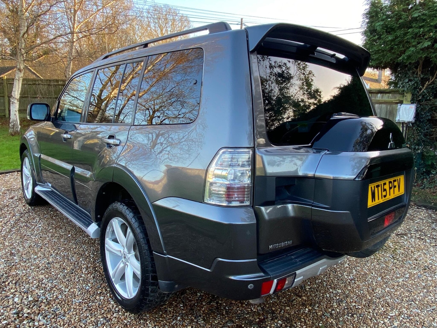 Used Mitsubishi Shogun for sale - 77927891: Photo 3