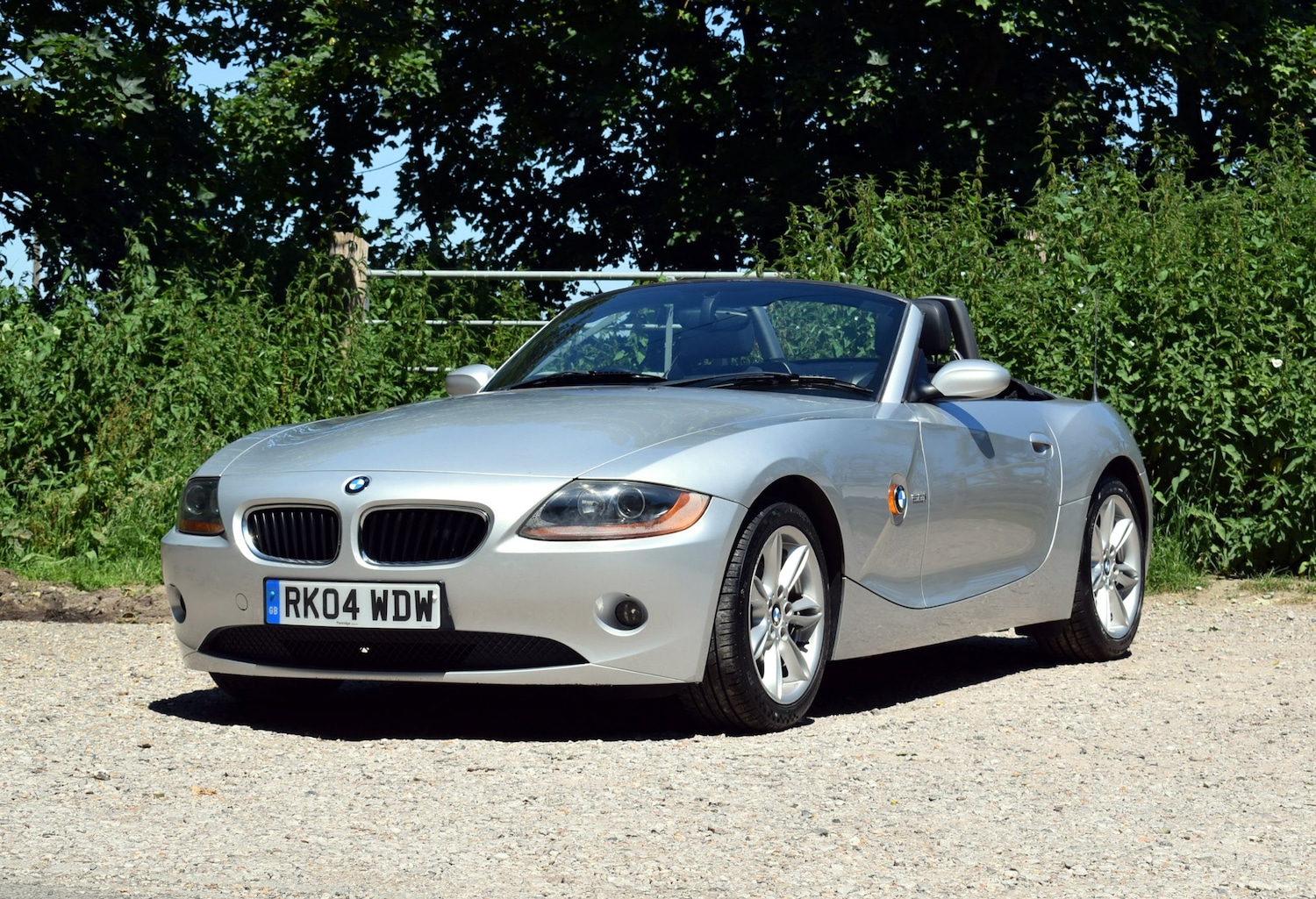 Used BMW Z4 2004 for sale - 77764070: Photo 2
