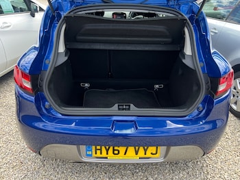 Used Renault Clio 2017 for sale - 78951166: Photo