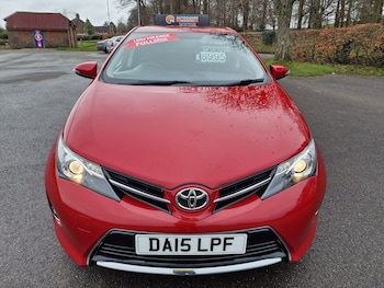 Used Toyota Auris 2015 for sale - 77679857: Photo