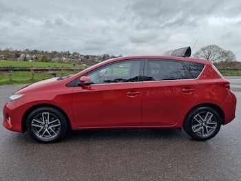 Used Toyota Auris 2015 for sale - 77679857: Photo
