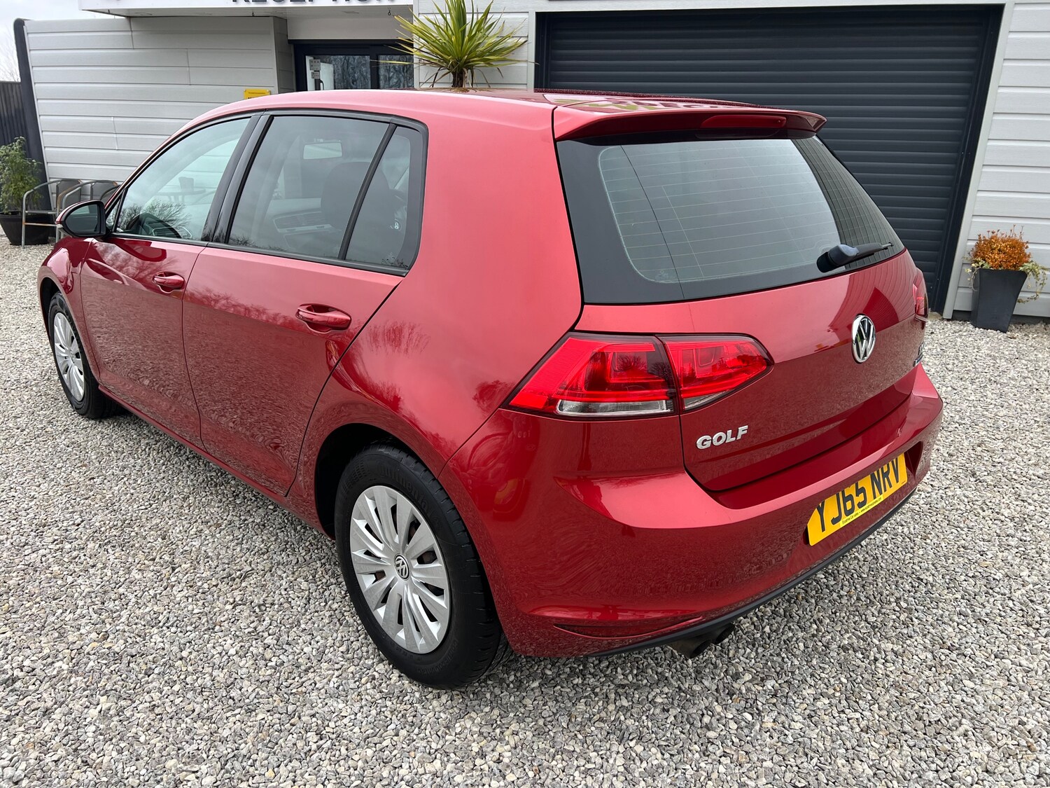 Used Volkswagen Golf 2018 for sale - 77879233: Photo 2