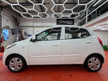 Used Hyundai i10 2012 for sale - 77942409: Photo