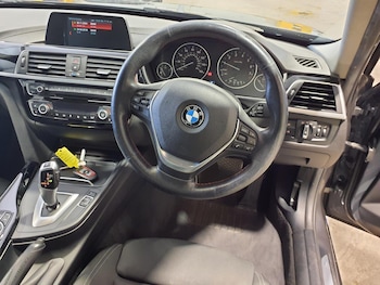 Used BMW 3 Series 2018 for sale - 78337127: Photo