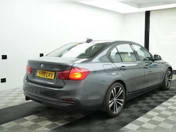 Used BMW 3 Series 2018 for sale - 78337127: Photo