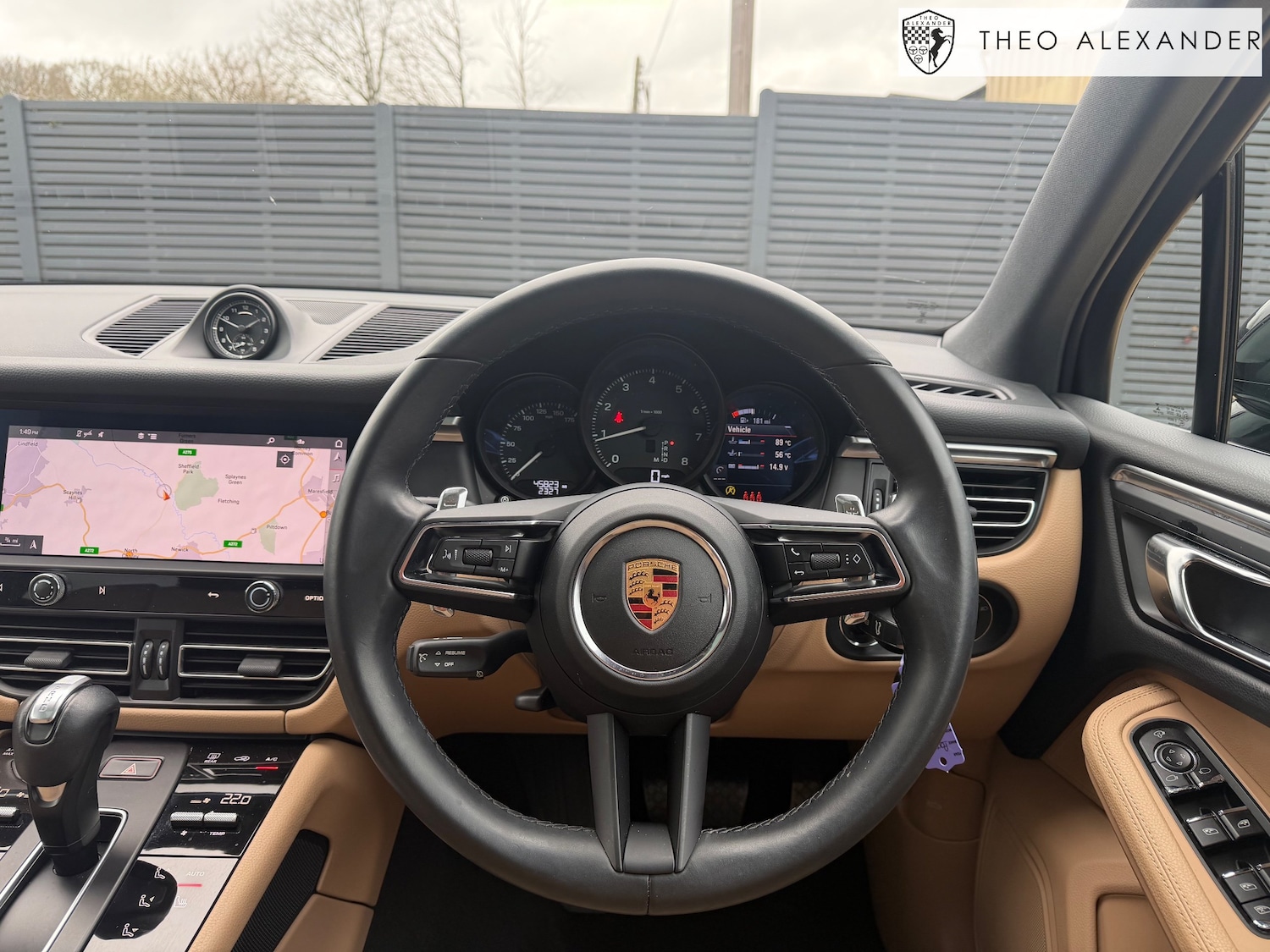 Used Porsche Macan 2021 for sale - 78163037: Photo 22