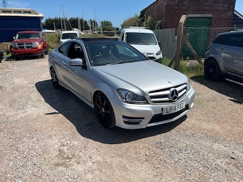 Used Mercedes-Benz C Class 2014 for sale - 78897338: Photo