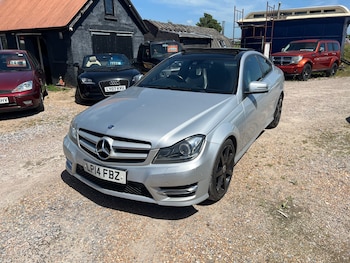 Used Mercedes-Benz C Class 2014 for sale - 78897338: Photo
