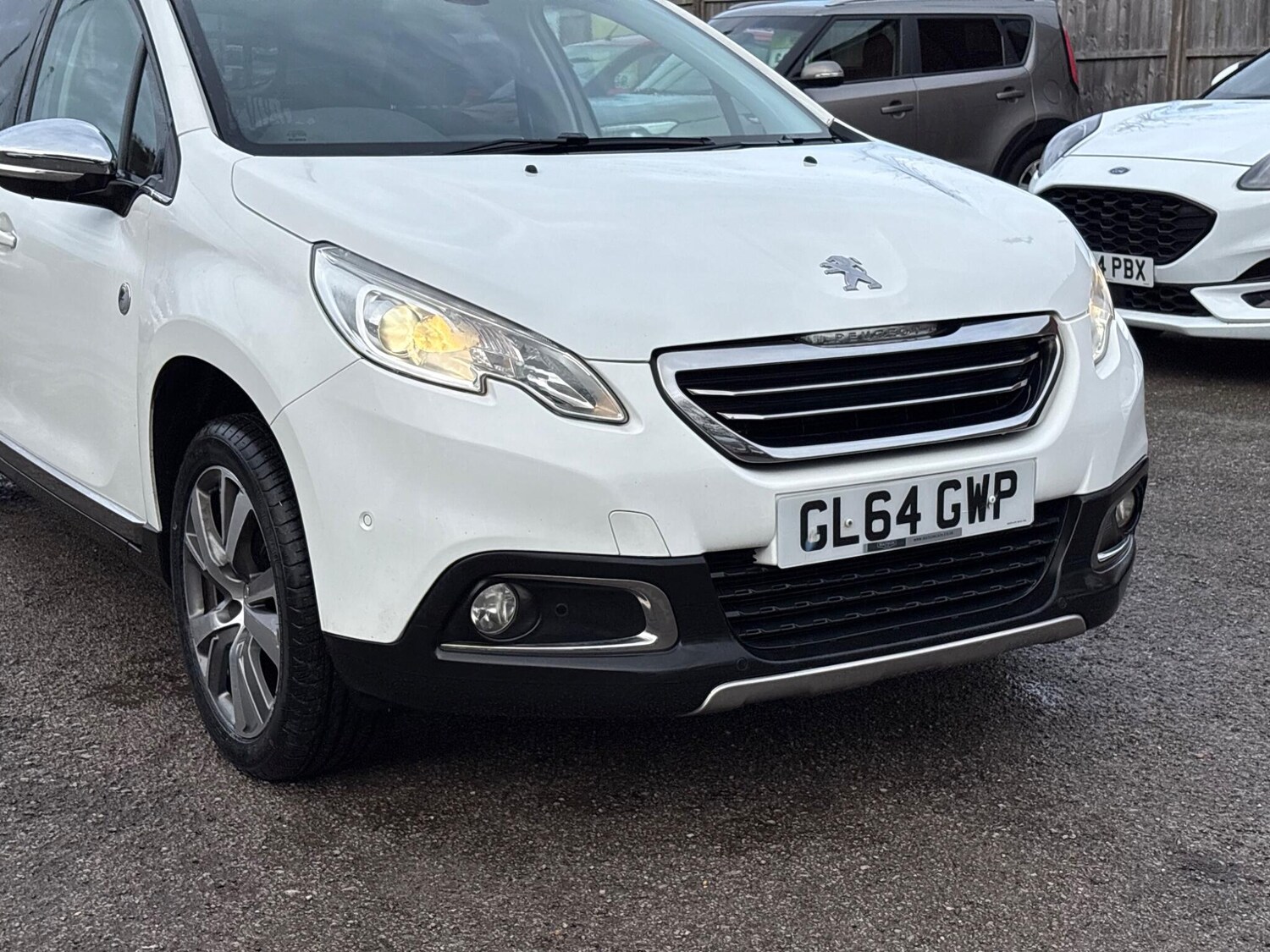 Used Peugeot 2008 2014 for sale - 77997714: Photo 4