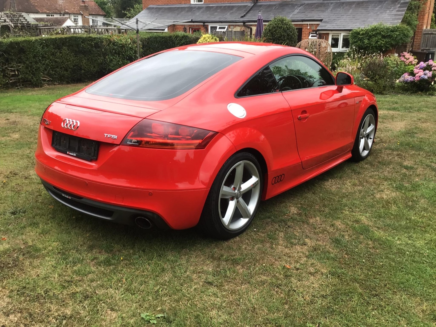 Used Audi TT 2011 for sale - 78089393: Photo 2