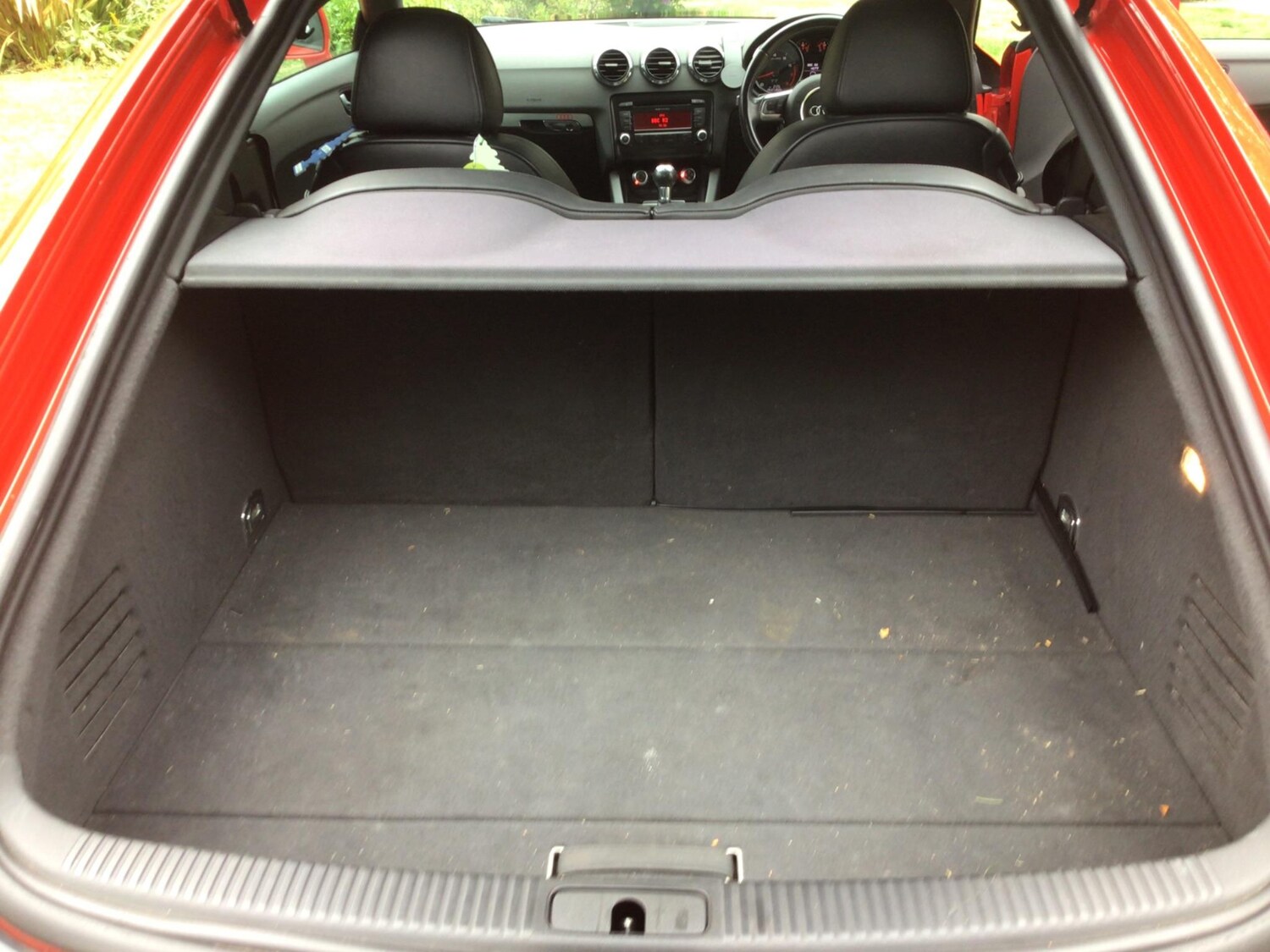 Used Audi TT 2011 for sale - 78089393: Photo 8