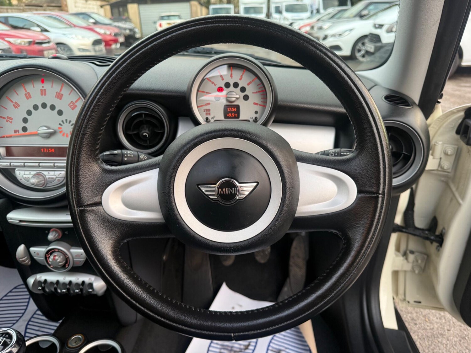 Used MINI Hatch 2010 for sale - 77997711: Photo 19