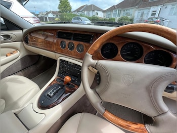 Used Jaguar XK8 1997 for sale - 77764053: Photo