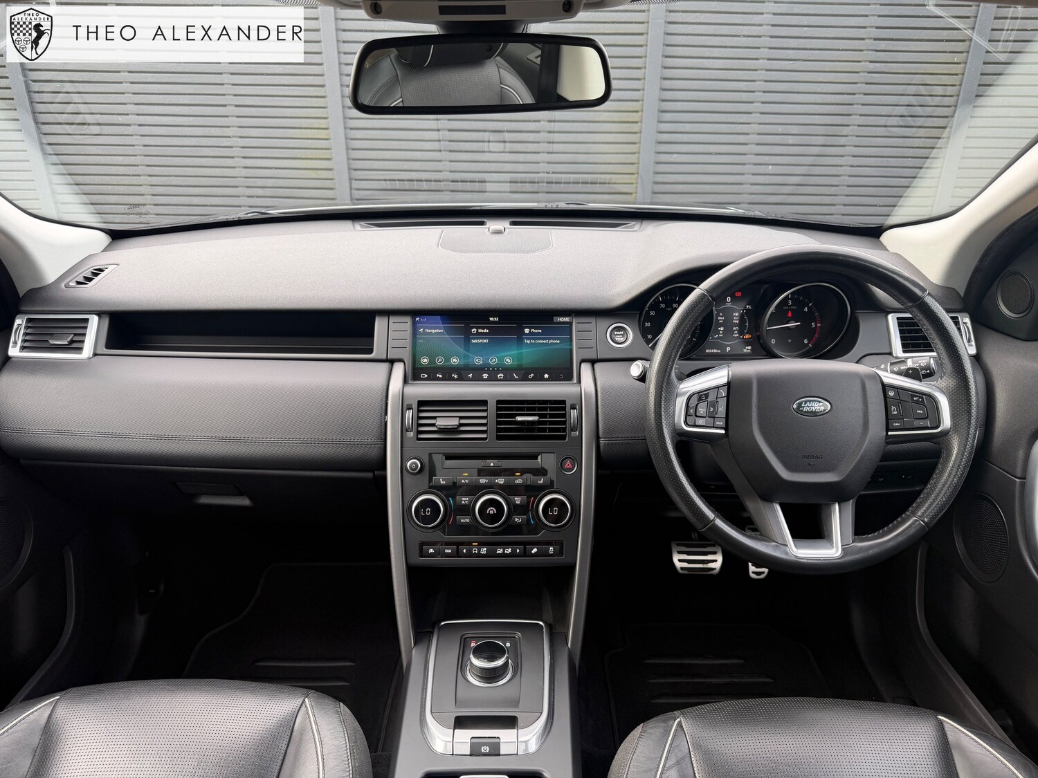 Used Land Rover Discovery Sport 2017 for sale - 77966339: Photo 17