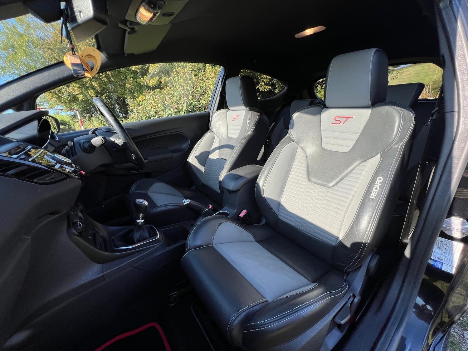 Used Ford Fiesta 2017 for sale - 77764060: Photo 3