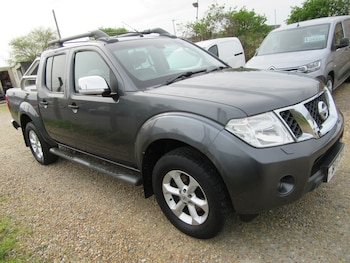 Used Nissan Navara 2015 for sale - 78359291: Photo