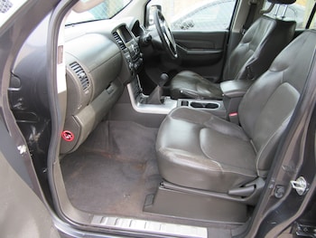 Used Nissan Navara 2015 for sale - 78359291: Photo