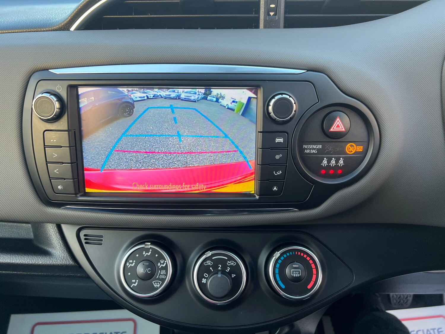 Used Toyota Yaris 2015 for sale - 77879286: Photo 18