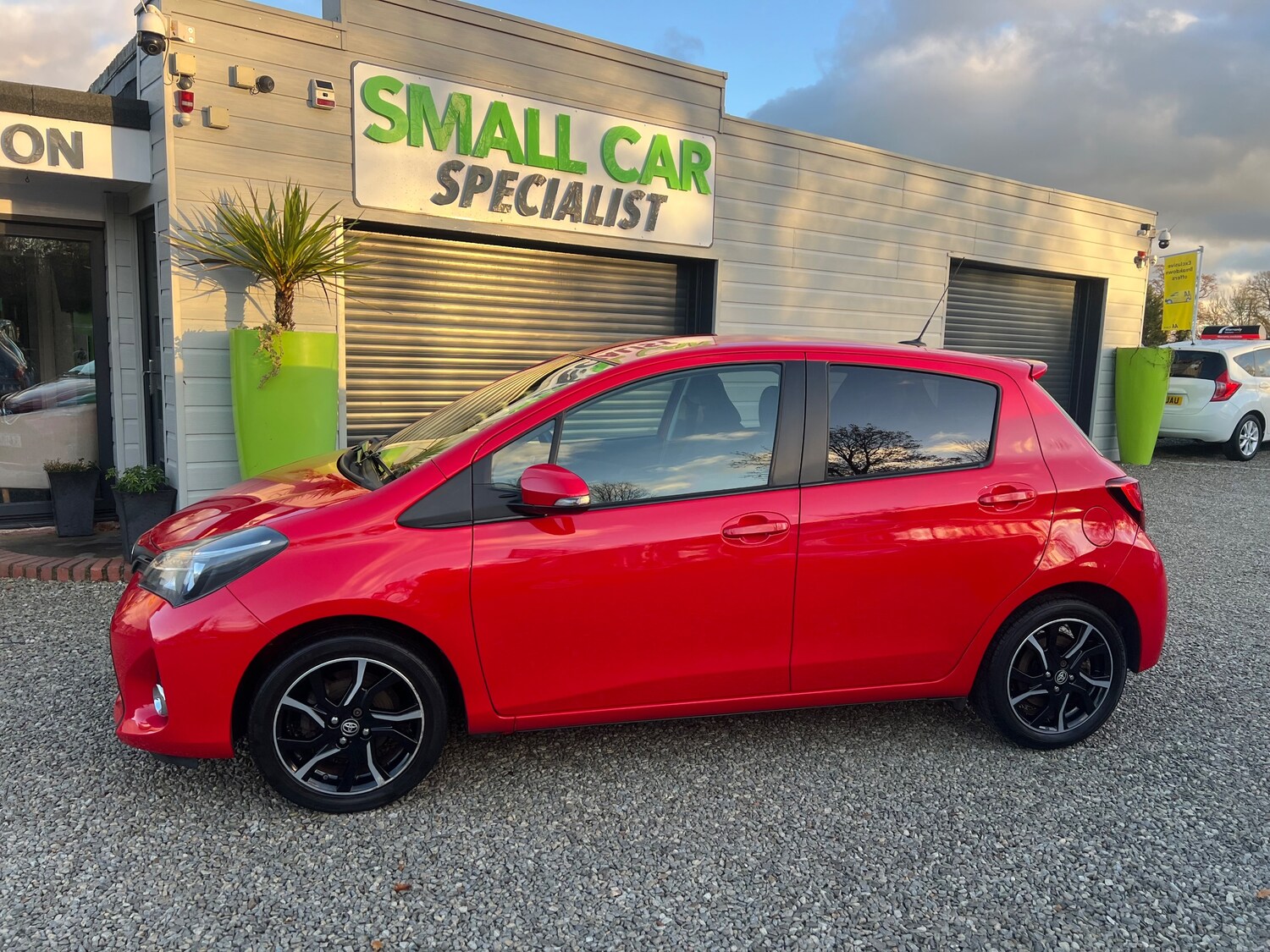 Used Toyota Yaris 2015 for sale - 77879286: Photo 6