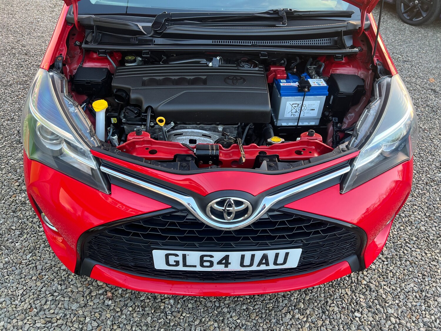 Used Toyota Yaris 2015 for sale - 77879286: Photo 9