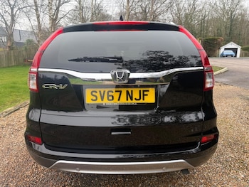 Used Honda CR-V 2017 for sale - 77927912: Photo