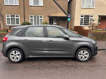 Used Citroen C4 Picasso 2013 for sale - 77927691: Photo