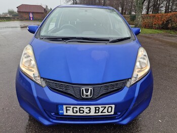 Used Honda Jazz 2013 for sale - 77638793: Photo