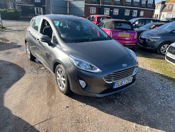 Used Ford Fiesta 2018 for sale - 77927735: Photo