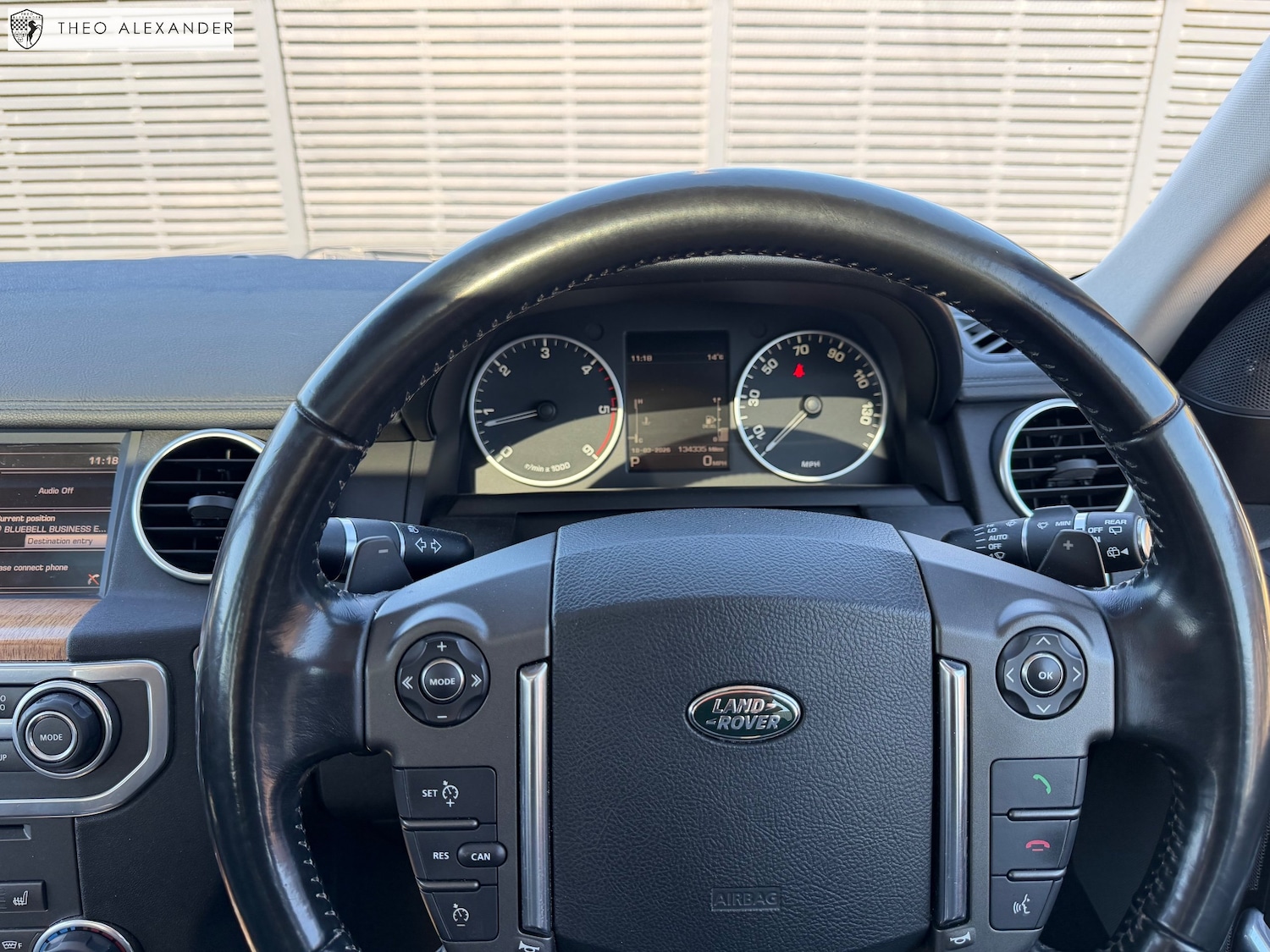 Used Land Rover Discovery 2015 for sale - 77966359: Photo 18