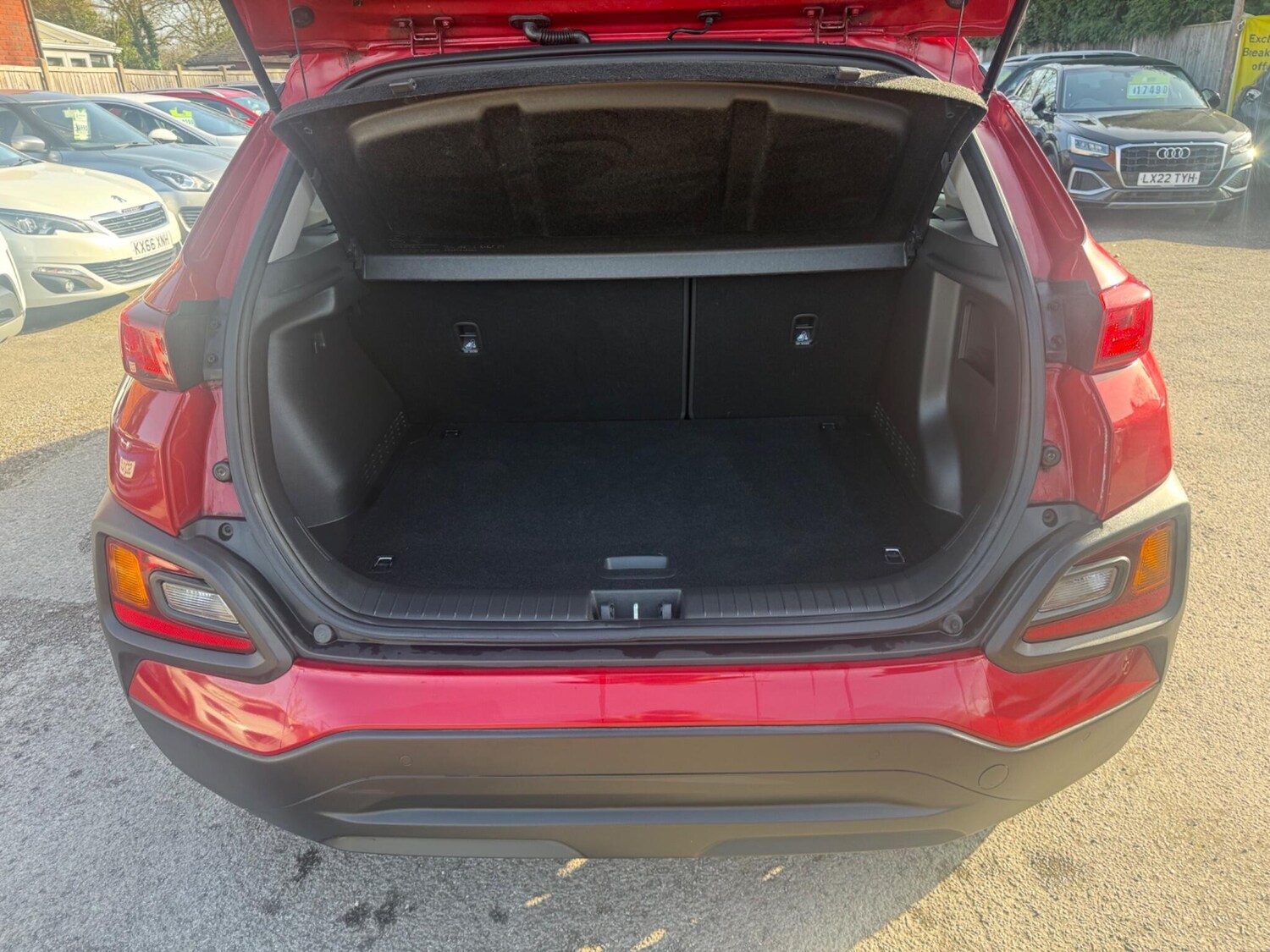 Used Hyundai KONA 2018 for sale - 77950516: Photo 10