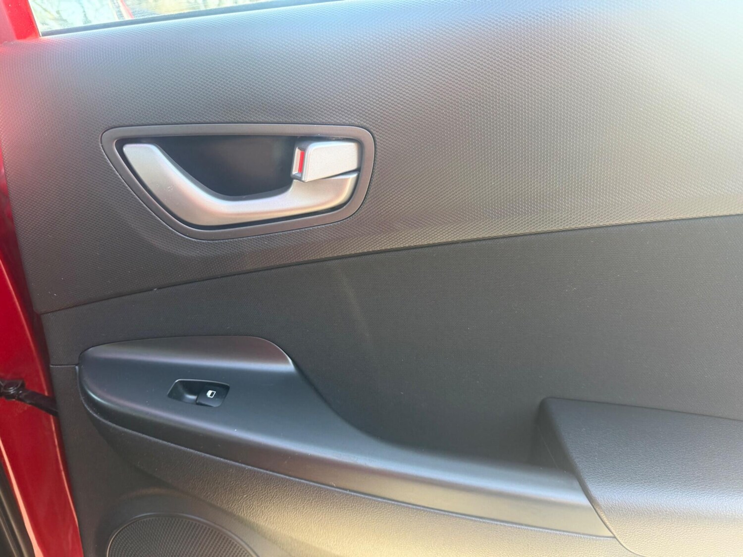 Used Hyundai KONA 2018 for sale - 77950516: Photo 13