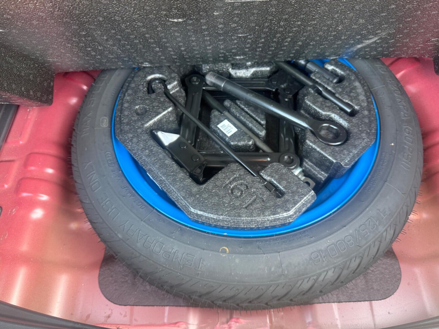 Used Hyundai KONA 2018 for sale - 77950516: Photo 15