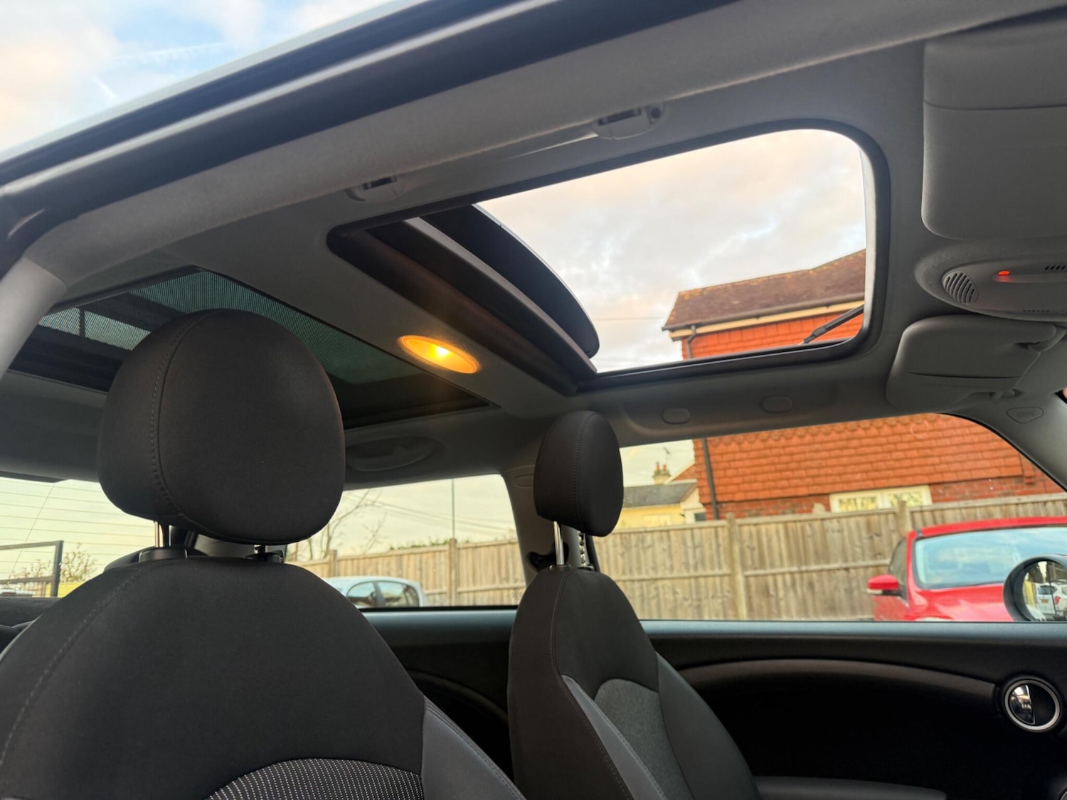 Used MINI Hatch 2010 for sale - 77950519: Photo 20