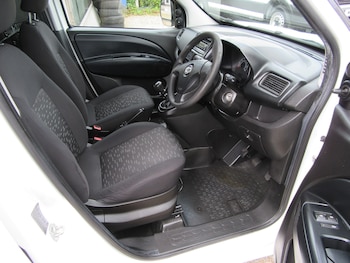 Used Vauxhall Combo 2014 for sale - 78436406: Photo