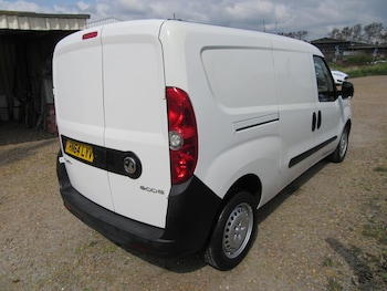 Used Vauxhall Combo 2014 for sale - 78436406: Photo