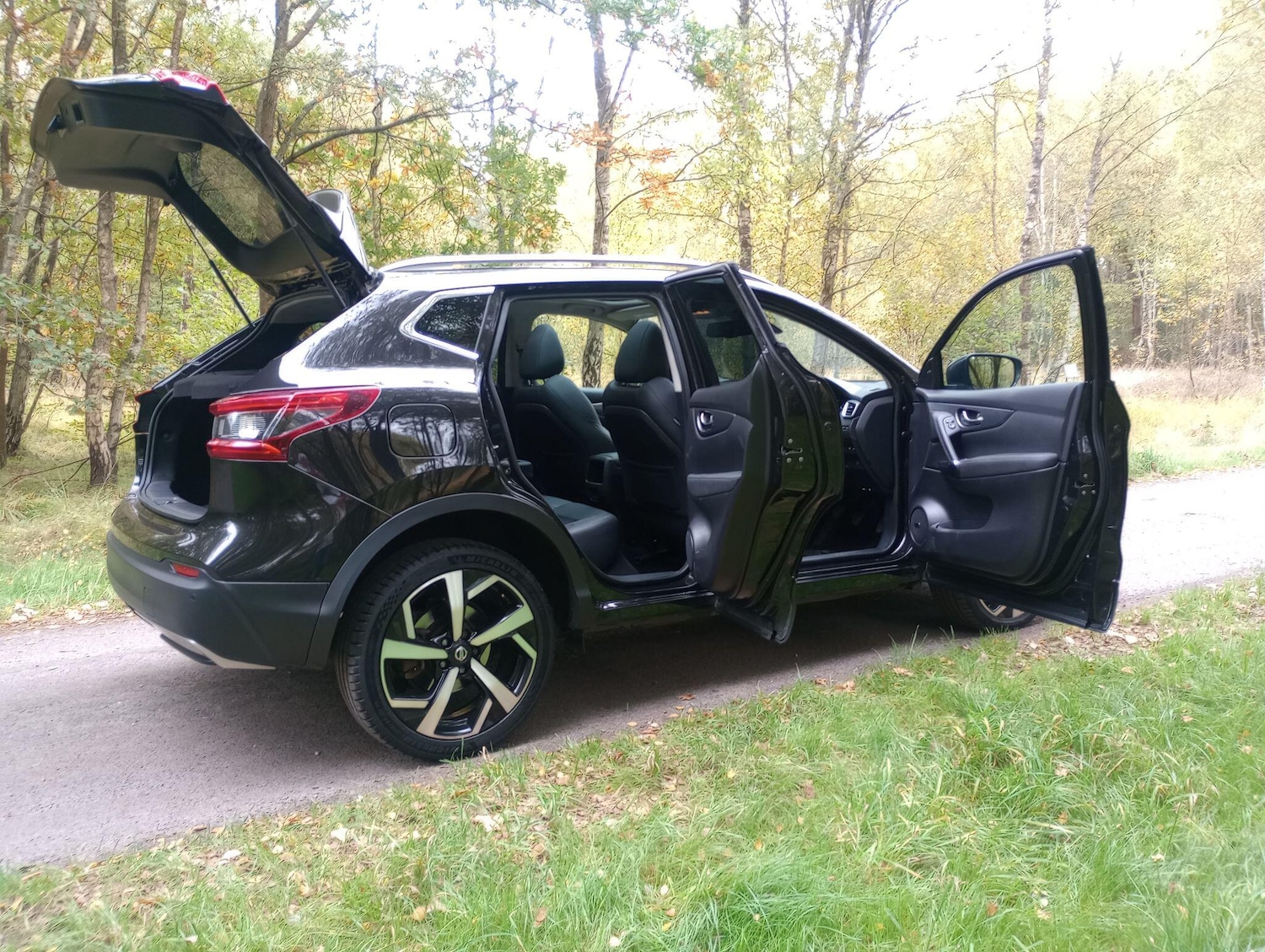 Used Nissan Qashqai 2019 for sale - 77966306: Photo 2