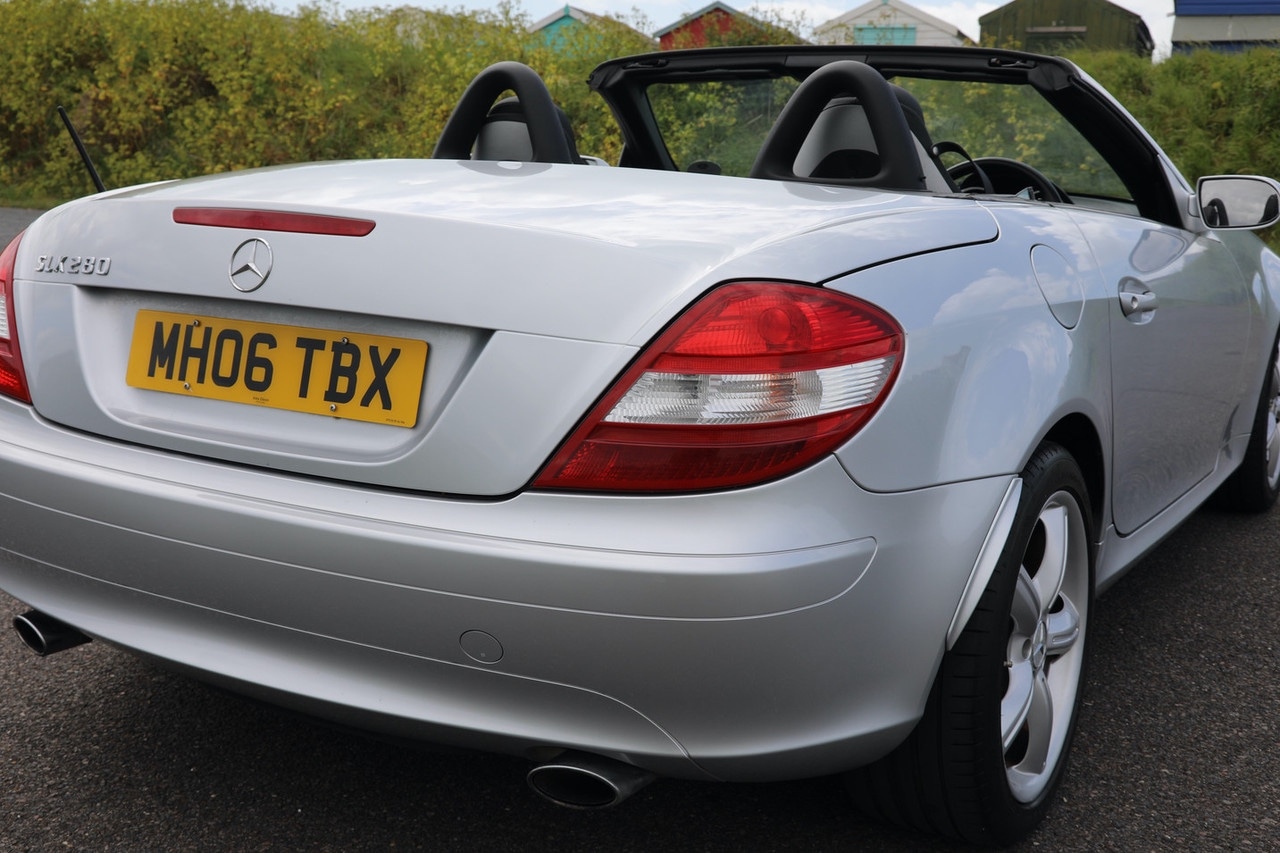 Used Mercedes-Benz SLK 2006 for sale - 77764057: Photo 2