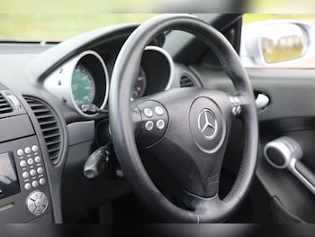 Used Mercedes-Benz SLK 2006 for sale - 77764057: Photo