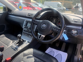 Used Volkswagen Passat 2014 for sale - 79073293: Photo