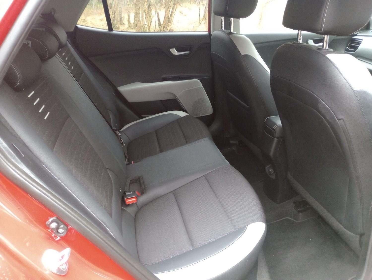 Used Kia Stonic 2019 for sale - 77966311: Photo 10