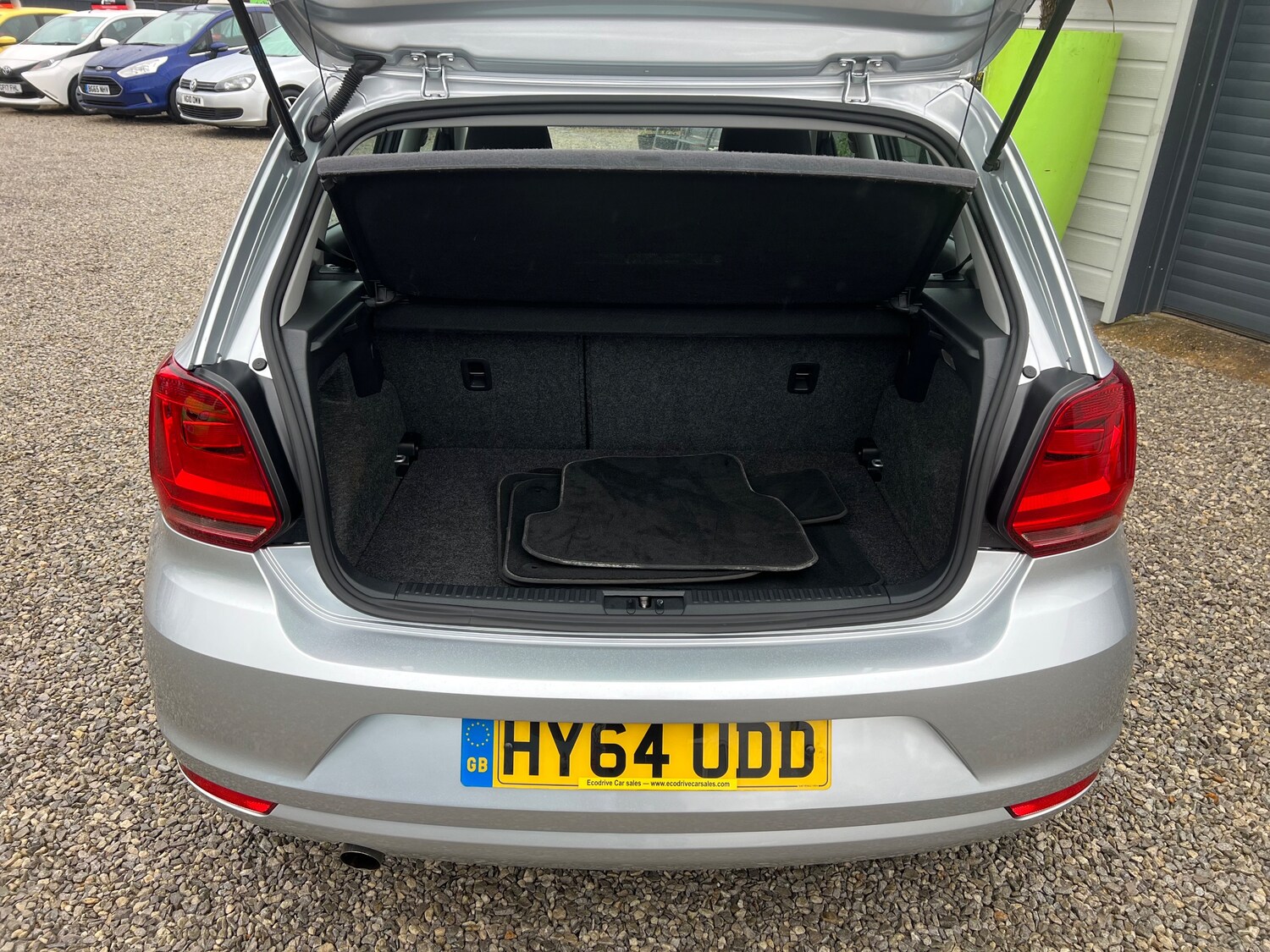 Used Volkswagen Polo 2014 for sale - 77879237: Photo 4