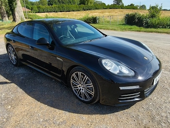 Used Porsche Panamera 2015 for sale - 79143013: Photo