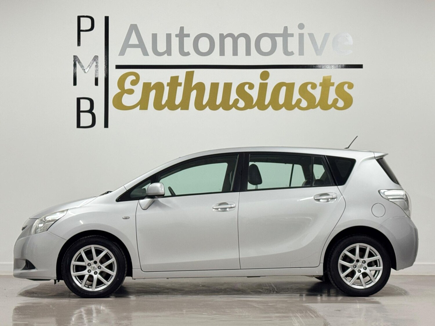 Used Toyota Verso 2011 for sale - 77762484: Photo 16